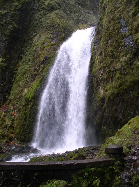 Waukeena Mult Falls 11.26.05 015 